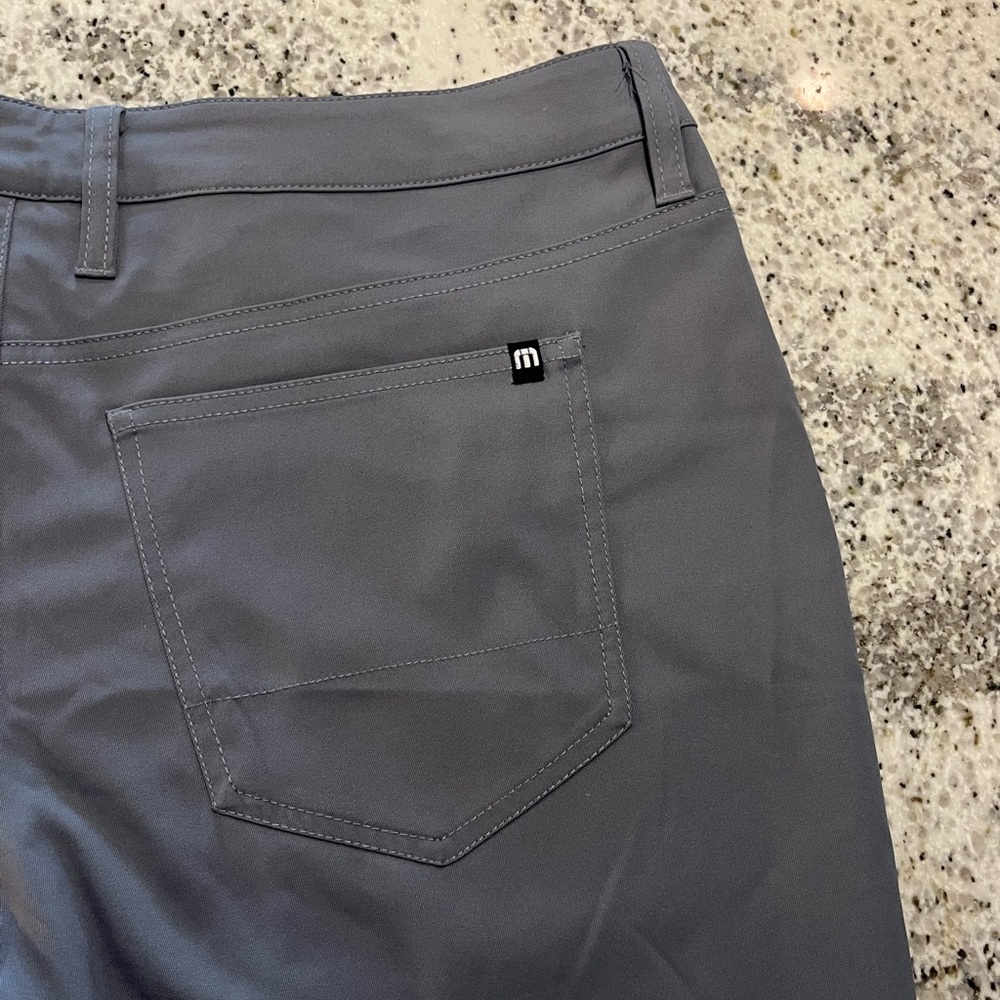 Travis Mathew Performance Golf Pants Men’s Size 36x28 Gray - Picture 10 of 10